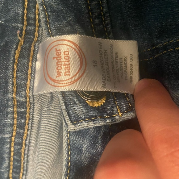 Girls Jean shorts - Picture 2 of 3